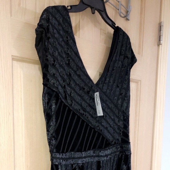 Women’s Black Velvet Party Cocktail Dress Plus Size 1X NY COLLECTION NEW - Picture 6 of 8